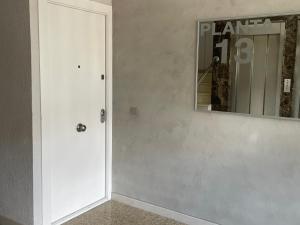 Zdjęcie z galerii obiektu Apartamento turístico Playmon Bacana Planta 13 w mieście Benidorm