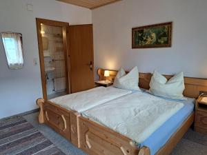 Posteľ alebo postele v izbe v ubytovaní Apartment Schoberhof by Interhome