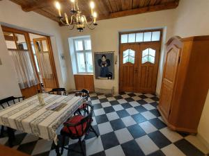 Foto sihtkohas Aggsbach asuva majutusasutuse Apartment Alte Post-2 by Interhome galeriist