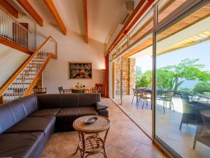 Posezení v ubytování Holiday Home La Bergerie by Interhome