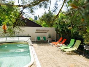 Bazén v ubytovaní Holiday Home Violetta by Interhome alebo v jeho blízkosti