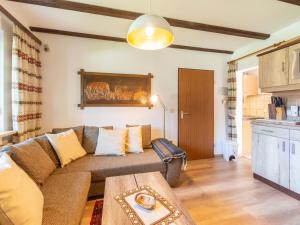 Η κουζίνα ή μικρή κουζίνα στο Apartment Am Hohen Bogen-62 by Interhome +23 φωτογραφίες