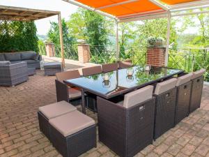 Zahrada ubytování Holiday Home Sant'Evasio by Interhome