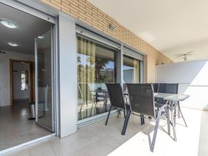 Balkón alebo terasa v ubytovaní Apartment Aquaria Atico by Interhome