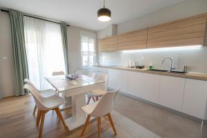 Gallery image of Simon Apartment by RentalsPro- Nea Moudania Halkidiki in Nea Moudania +41 photos