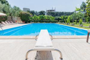 Villa Luisa tesisinde veya buraya yakın yüzme havuzu