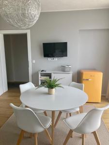 A television and/or entertainment centre at Gartenhaus5