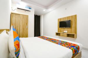 Μια τηλεόραση ή/και κέντρο ψυχαγωγίας στο FabHotel New Silver Crown