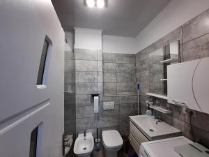 O baie la Mamaia Apartament Bucurie si Liniste