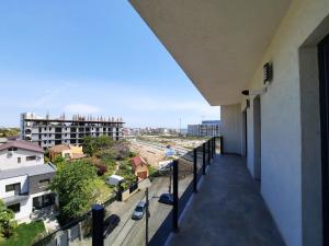 Un balcon sau o terasă la Mamaia Apartament Bucurie si Liniste
