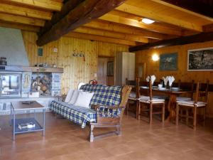 Istumisnurk majutusasutuses Chalet Sosto by Interhome
