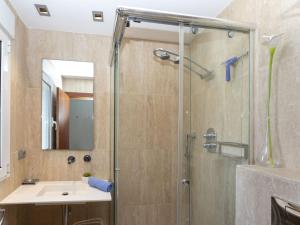 Koupelna v ubytování Villa Finca Villa Roig by Interhome
