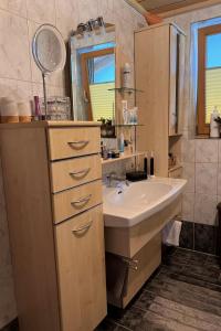 Kúpeľňa v ubytovaní Apartment Hüttaler by Interhome