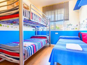 Postel nebo postele na pokoji v ubytování Apartment La Vina-1 by Interhome