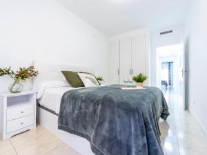 Postel nebo postele na pokoji v ubytování Apartment Dumitru by Interhome