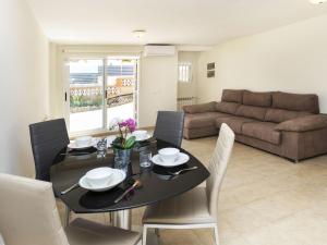 Posedenie v ubytovaní Holiday Home Villa Cuba by Interhome