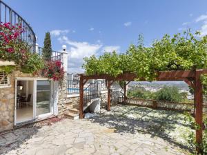 Vonkajšia záhrada v ubytovaní Holiday Home Villa Cuba by Interhome