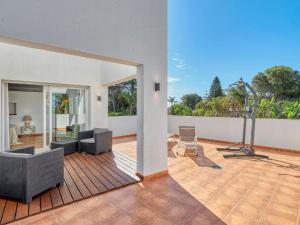 Posedenie v ubytovaní Holiday Home Villa Marina by Interhome