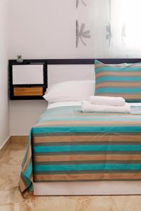 Postel nebo postele na pokoji v ubytování Modern 2-Bed Apt, Late check in available