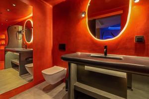 Koupelna v ubytování ALFA HOTEL
