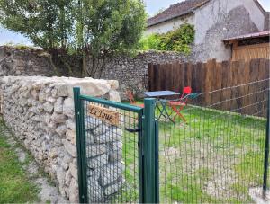 Fotografia z galérie ubytovania Gîte La Toue v destinácii Saint-Dyé-sur-Loire