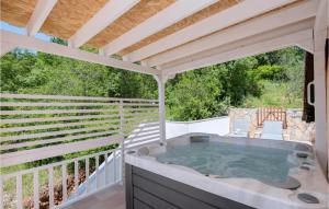 Fotografie z fotogalerie ubytování Amazing Home In Zmijavci v destinaci Zmijavci