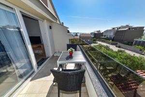 Balkón nebo terasa v ubytování Apartmani Melia