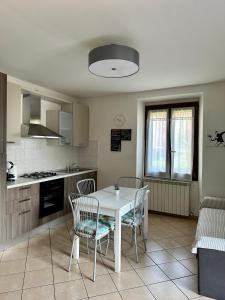 Zdjęcie z galerii obiektu Casa Gaby w mieście Gravedona