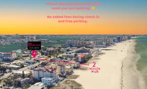 um cartaz de uma praia com as palavras Miami e caminhada múltipla em Monaco Vacation Rentals em Clearwater Beach