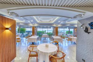 Restaurace v ubytování Numa Port Hotel