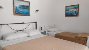 A bed or beds in a room at Nitsas studio's