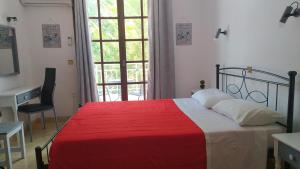 A bed or beds in a room at Nitsas studio's