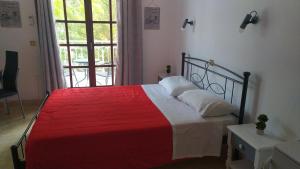 A bed or beds in a room at Nitsas studio's