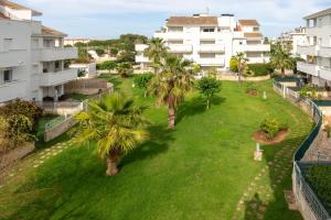 Κήπος έξω από το Cosy Flat Denia Beach