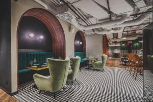 Royal Tulip Warsaw Centre的休息区