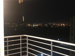 Un balcón o terraza en CONDOMINIO EN GIRARDOT