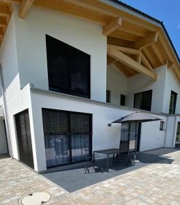 Balkon lub taras w obiekcie Mountain Moments Tannheim - Familie Weber
