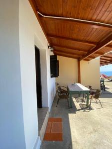 Balkón nebo terasa v ubytování Gavdos Panorama