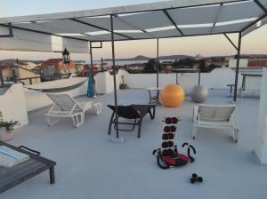 Balkón nebo terasa v ubytování Apartman Grlić Obiteljski odmor