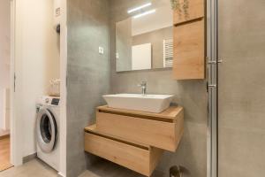 Afbeelding uit fotogalerij van ABI Attic Apartment in Šibenik