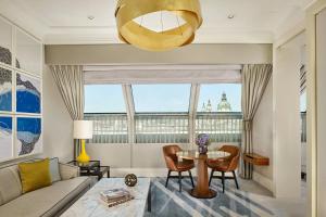 Posedenie v ubytovaní Al Habtoor Palace Budapest, Preferred Hotels & Resorts