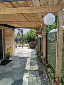 Vonkajšia záhrada v ubytovaní Green Garden Station