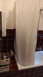 ブレーメンにあるDouble Room with a Kitchen and a Shared Bathroomのギャラリーの写真