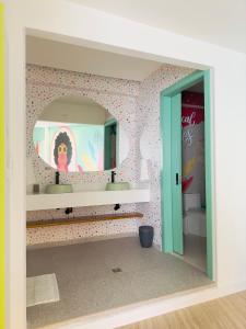 TV/trung tâm giải trí tại Hotel Nomadic Design