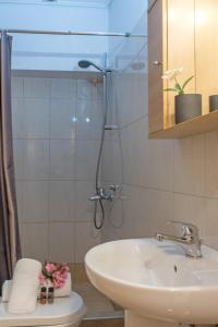 Kúpeľňa v ubytovaní Apartment in the Historical Center of Athens