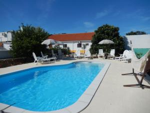 Πισίνα στο ή κοντά στο Quinta Laranjal da Arrabida