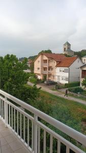 - une vue depuis le balcon d'une maison dans l'établissement Mia, à Tomislavgrad