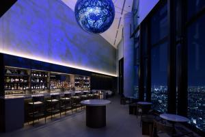 BELLUSTAR TOKYO, A Pan Pacific Hotel酒吧或休息區