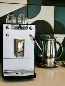 Facilități de preparat ceai și cafea la Chambre D'hôtes sur Île de Nantes