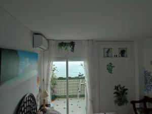 Balkón alebo terasa v ubytovaní Apartamento en Playa Semi-Privada